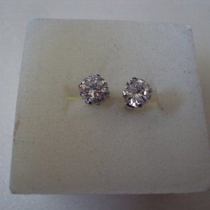 New diamond sim SS earrings DAD1099   FINAL MARKDOWN